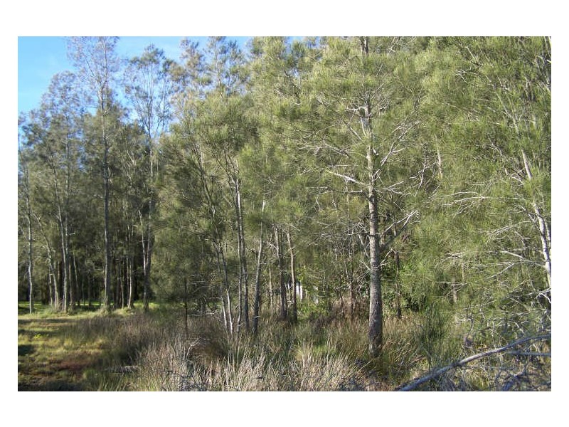 27 Pleasant View Parade, Bundabah NSW 2324