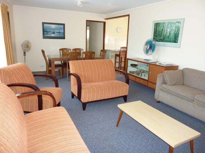 72 YAMBA STREET, Hawks Nest NSW 2324