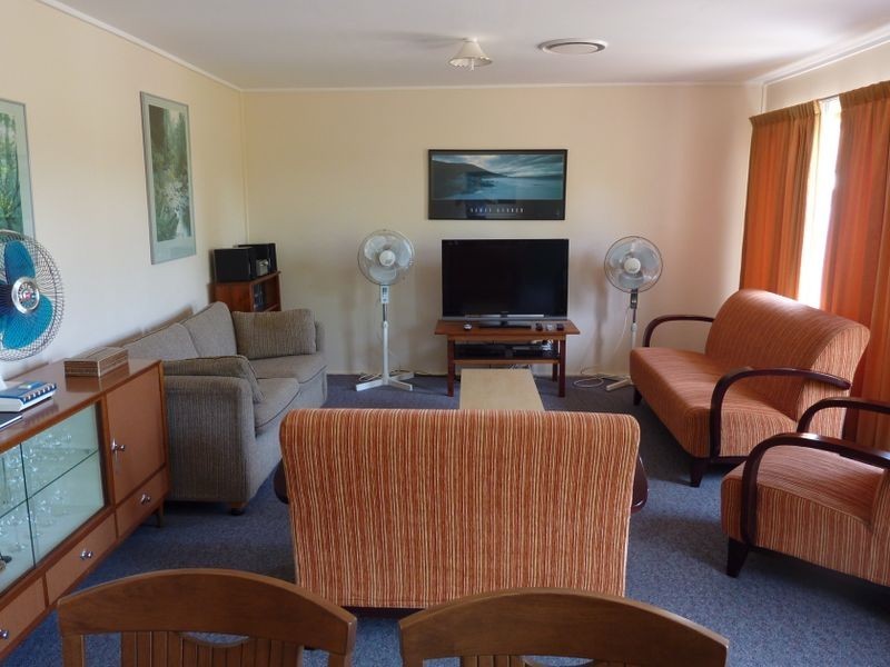 72 YAMBA STREET, Hawks Nest NSW 2324