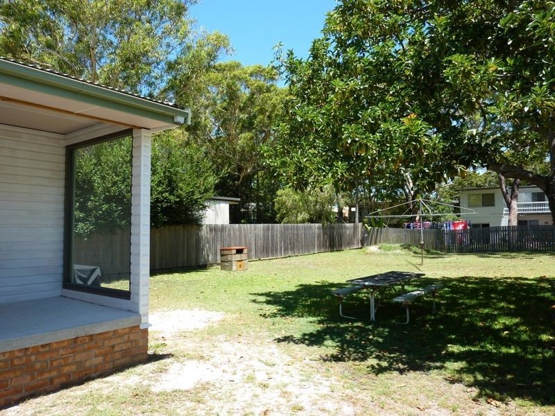 72 YAMBA STREET, Hawks Nest NSW 2324