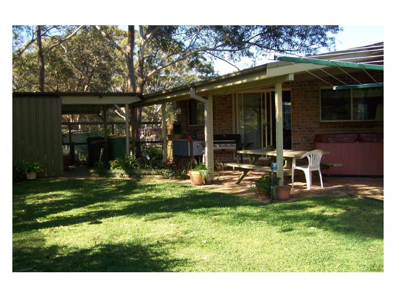 9 Cooloon Street, Hawks Nest NSW 2324