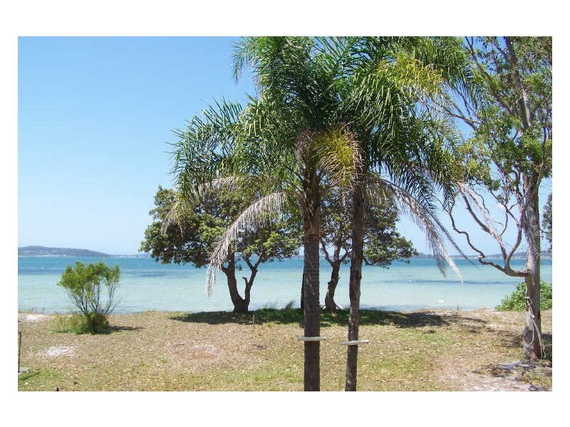 12 Cambage, Pindimar NSW 2324