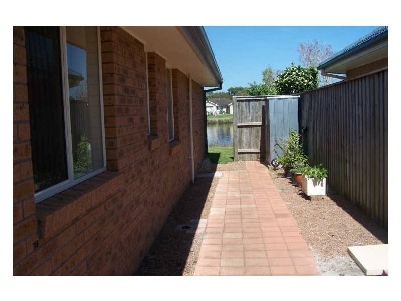 24 Windward Circuit, Tea Gardens NSW 2324