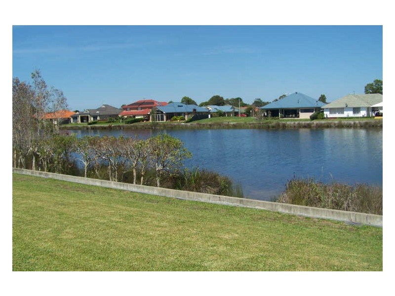 24 Windward Circuit, Tea Gardens NSW 2324