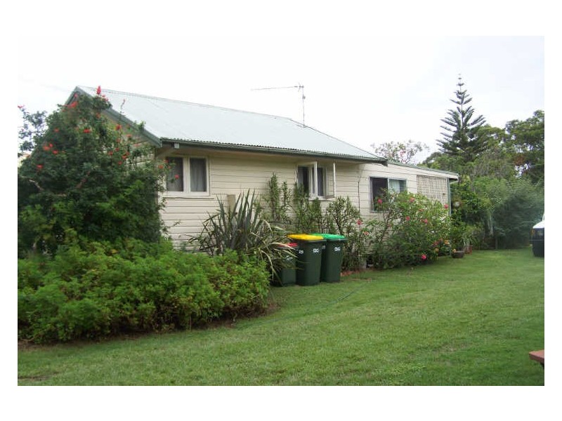 35 Binda, Hawks Nest NSW 2324