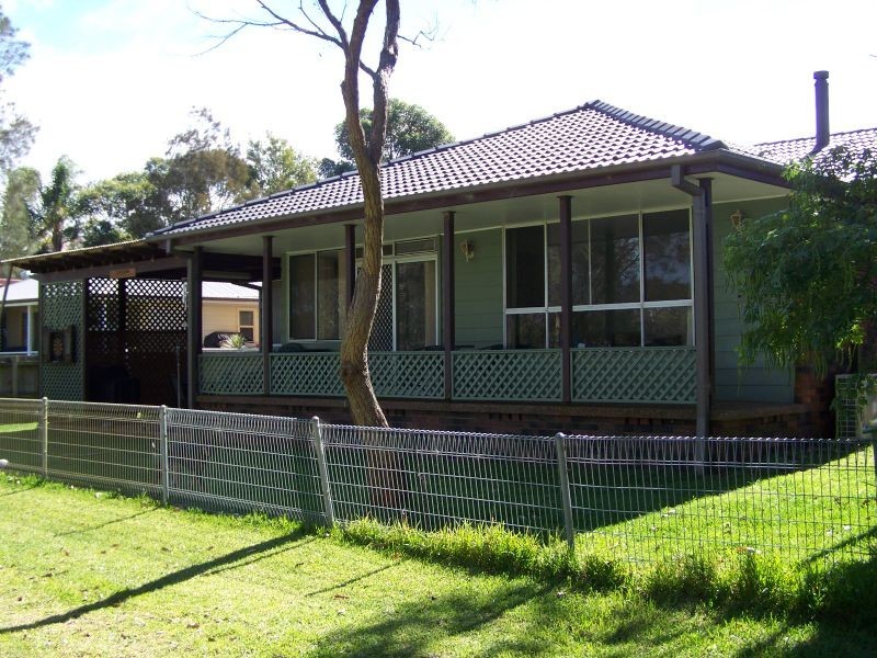 84 Bayview Road, Tea Gardens NSW 2324