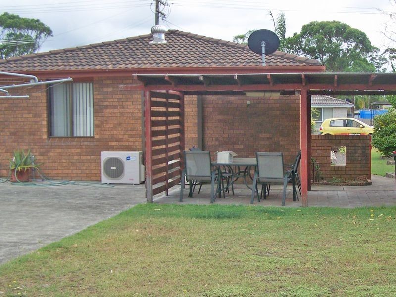 10 Motum Ave, Tea Gardens NSW 2324