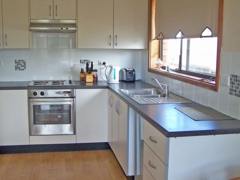 10 Motum Ave, Tea Gardens NSW 2324