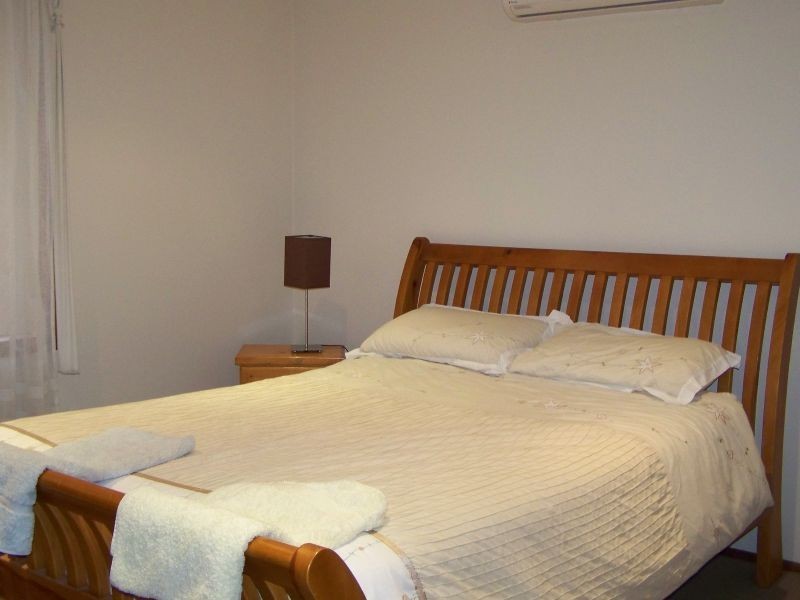 10 Motum Ave, Tea Gardens NSW 2324