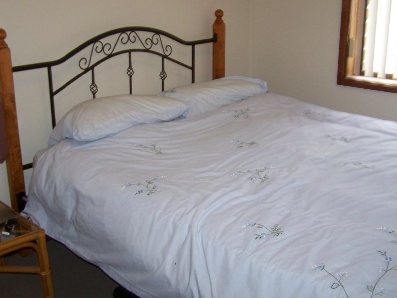 10 Motum Ave, Tea Gardens NSW 2324