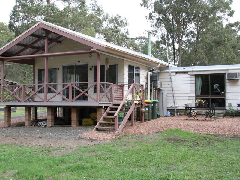 22 Cove Avenue, Bundabah NSW 2324