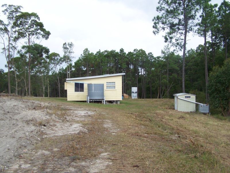 105 Clarke Street, Pindimar NSW 2324