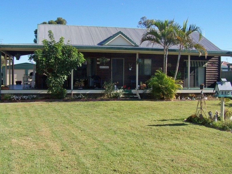 3 Myall Street, Tea Gardens NSW 2324