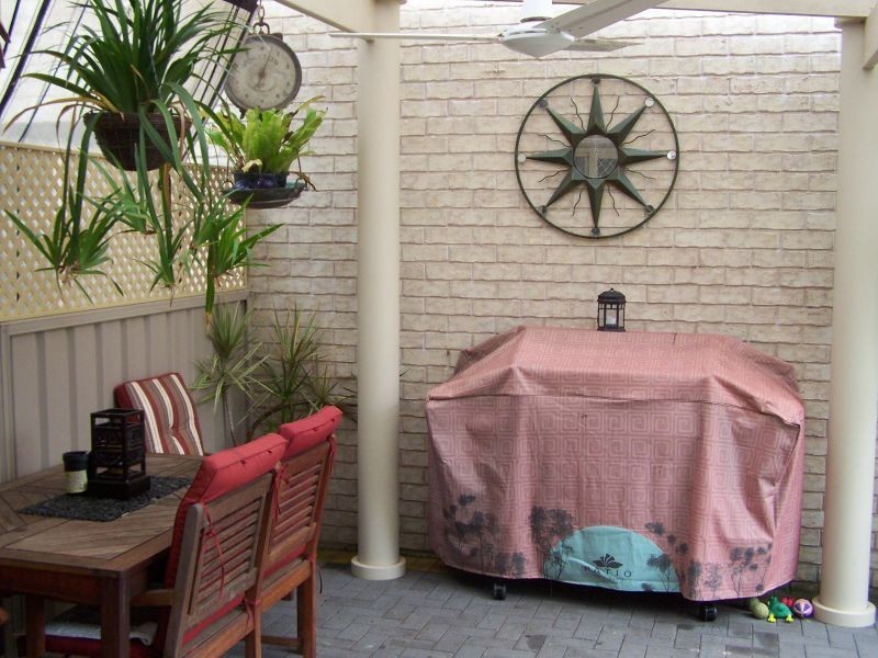 2/18 Moola Street, Hawks Nest NSW 2324