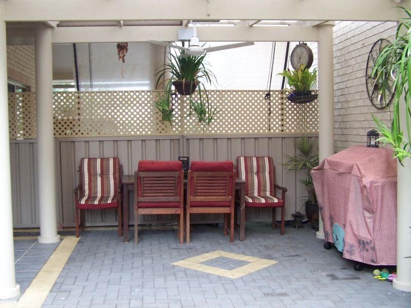 2/18 Moola Street, Hawks Nest NSW 2324