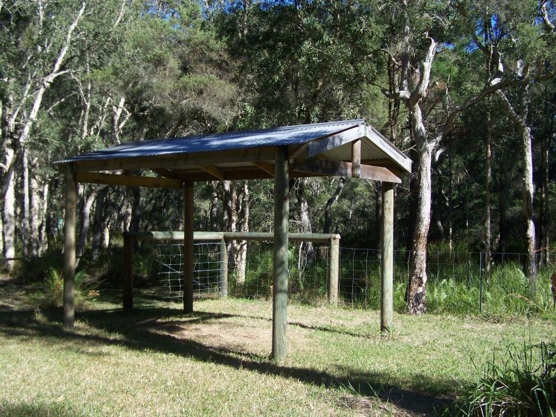 274 Warri Street, Pindimar NSW 2324