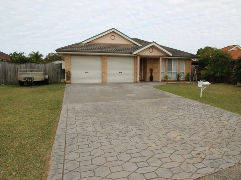 4 Compass Close, Tea Gardens NSW 2324