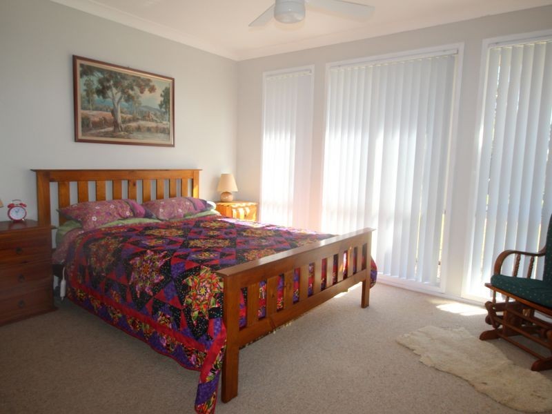 4 Compass Close, Tea Gardens NSW 2324