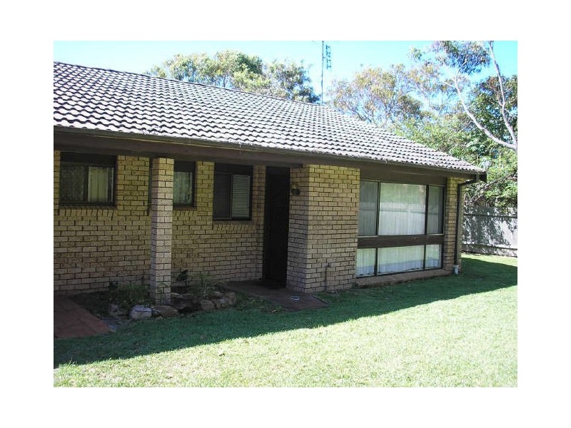 4/74 Mirreen St, Hawks Nest NSW 2324