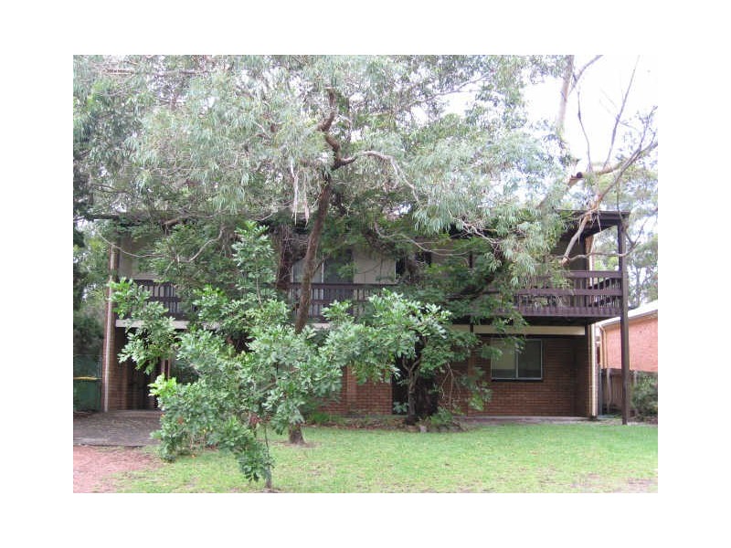 42 IBIS AVENUE, Hawks Nest NSW 2324