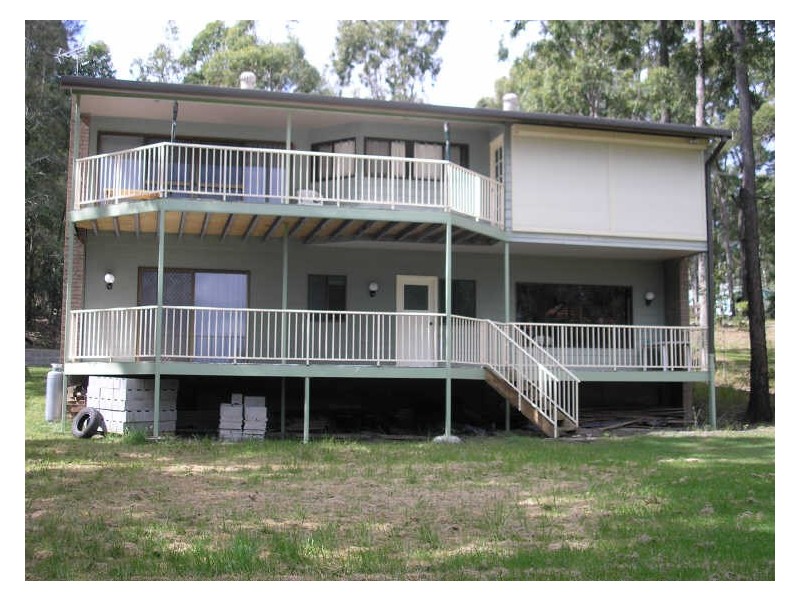 31 PLEASANT VIEW PARADE, Bundabah NSW 2324