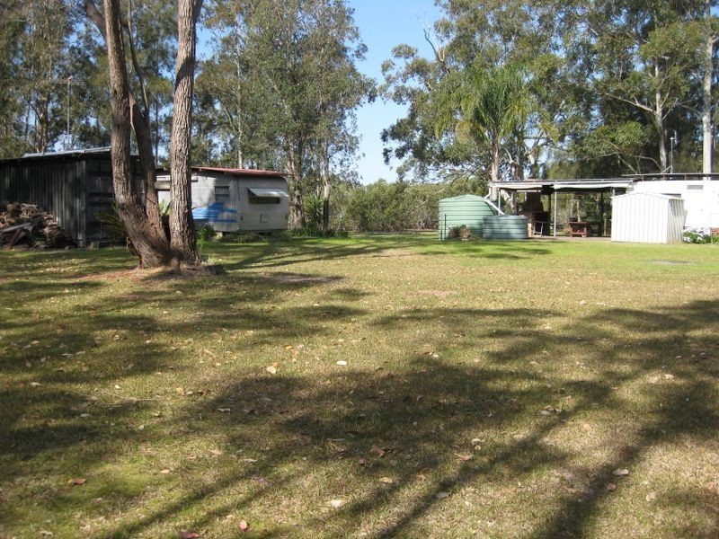 11/12/13 Calcal Street, Pindimar NSW 2324