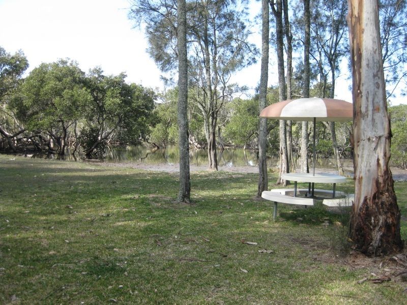 11/12/13 Calcal Street, Pindimar NSW 2324