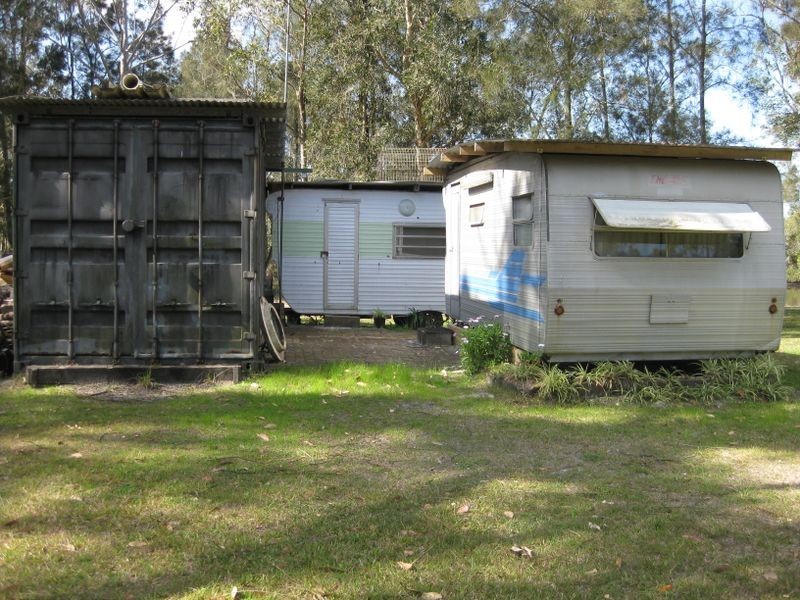 11/12/13 Calcal Street, Pindimar NSW 2324