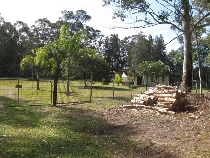 11/12/13 Calcal Street, Pindimar NSW 2324