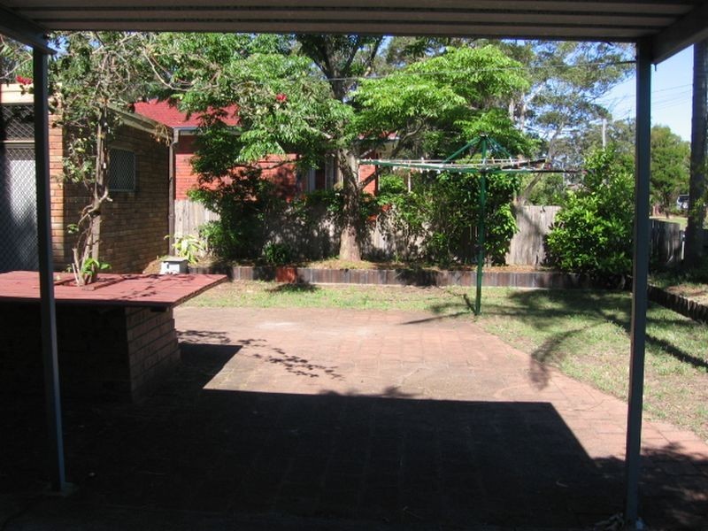 1 Perrumba Street, Hawks Nest NSW 2324