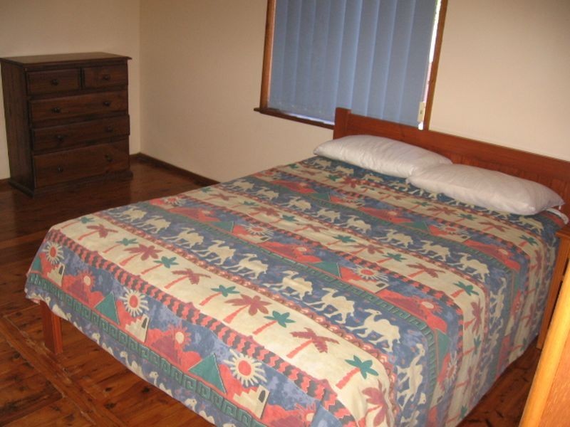 1 Perrumba Street, Hawks Nest NSW 2324