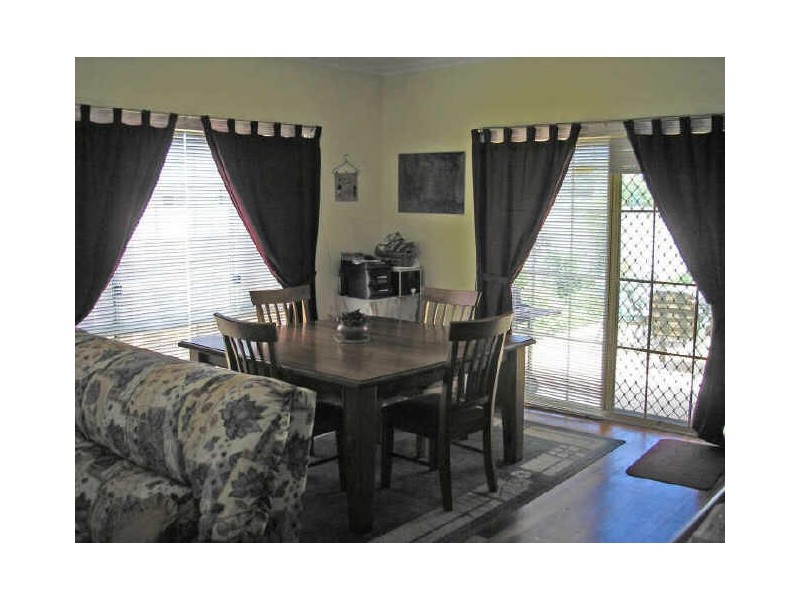 1 DUNSHEA AVE, Tea Gardens NSW 2324