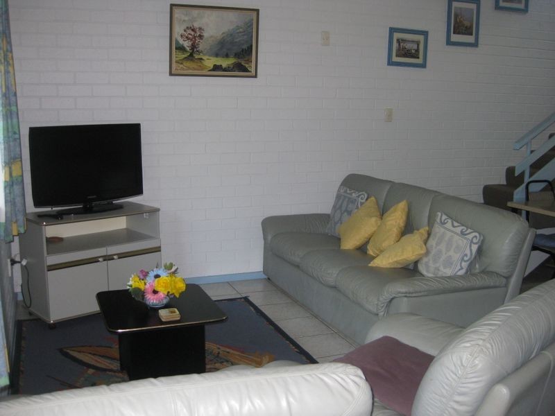 2/5 Coorilla Street, Hawks Nest NSW 2324