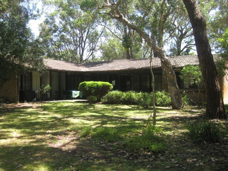 14 Monterra Avenue, Hawks Nest NSW 2324