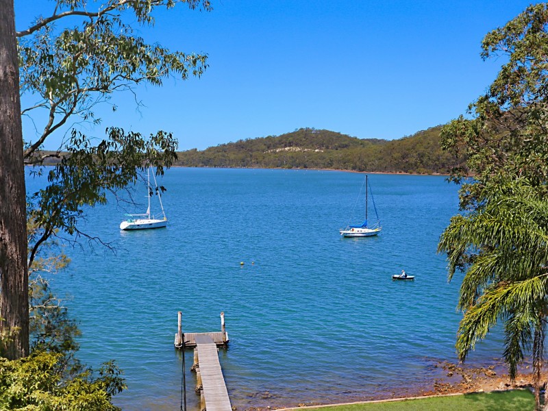 124 Cove Boulevarde, North Arm Cove NSW 2324