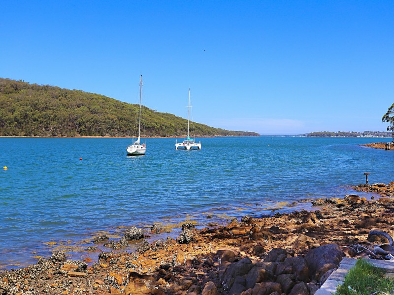 124 Cove Boulevarde, North Arm Cove NSW 2324