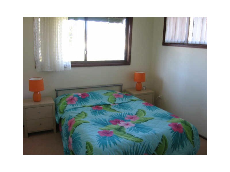 1 ELKIN ST, Tea Gardens NSW 2324