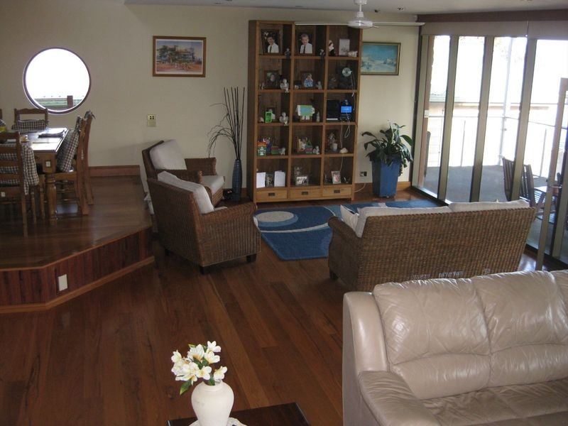 6 The Esplanade, North Arm Cove NSW 2324