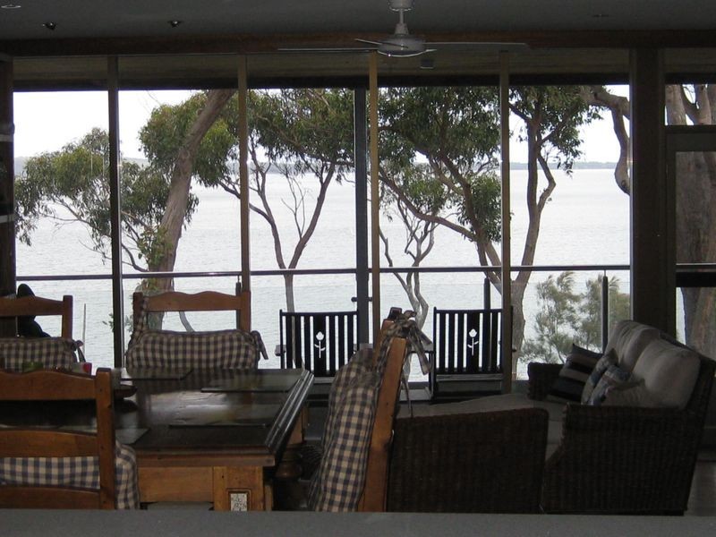 6 The Esplanade, North Arm Cove NSW 2324