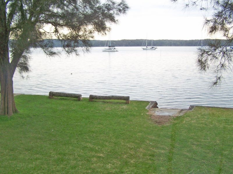 18 Cove Boulevard, North Arm Cove NSW 2324