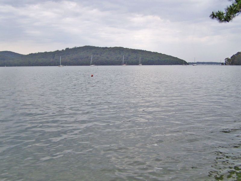 18 Cove Boulevard, North Arm Cove NSW 2324