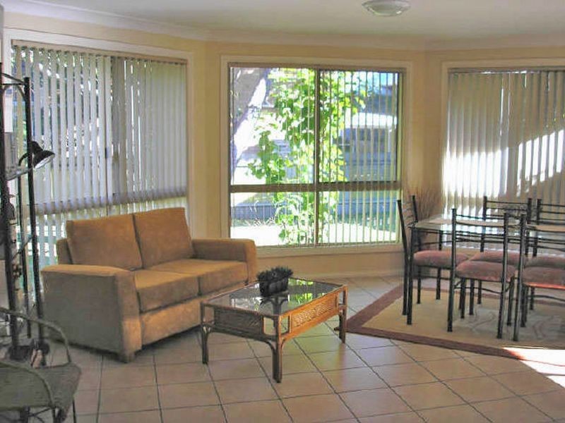 2/11 Bennett Street, Hawks Nest NSW 2324