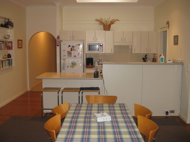 1&2/4 Carinya Close, Hawks Nest NSW 2324