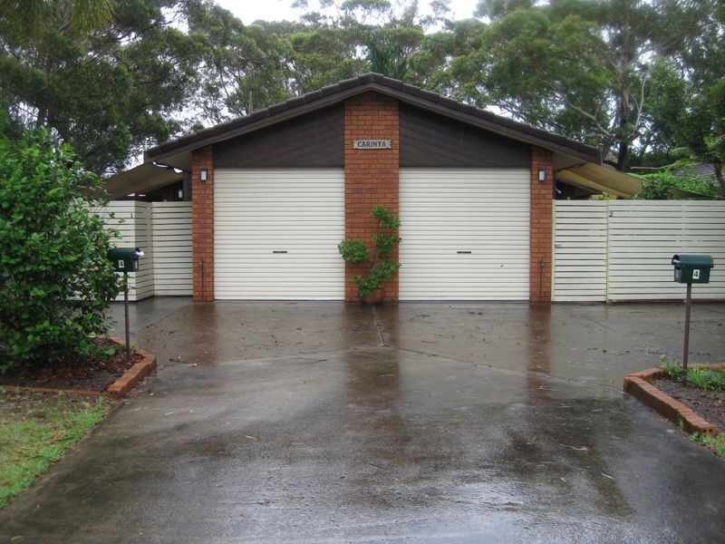 1&2/4 Carinya Close, Hawks Nest NSW 2324