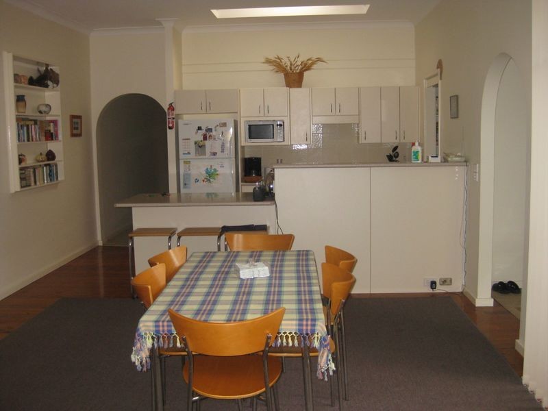 1&2/4 Carinya Close, Hawks Nest NSW 2324