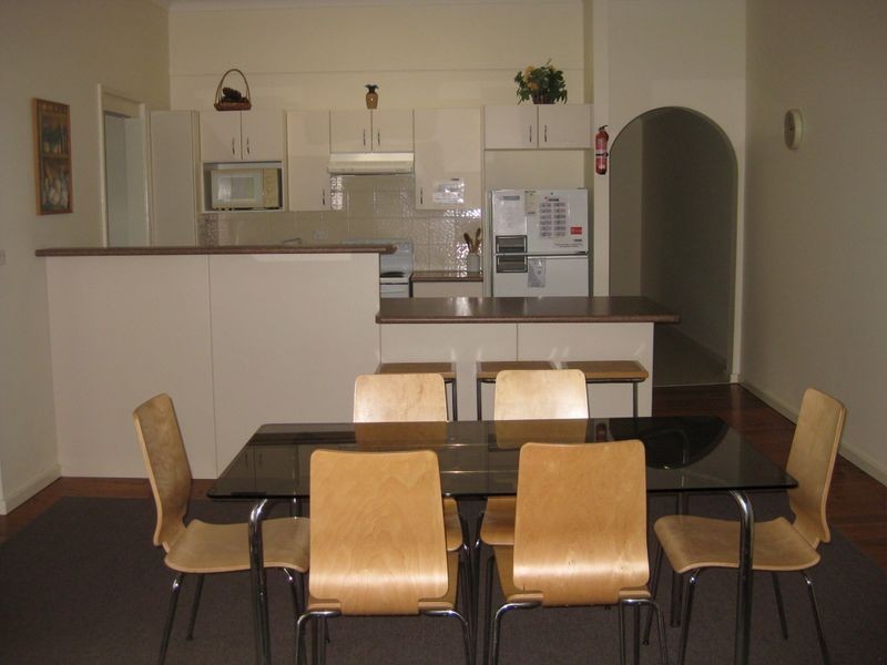 1&2/4 Carinya Close, Hawks Nest NSW 2324