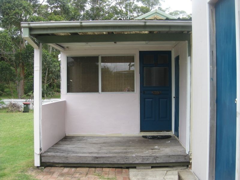 35 Binda Street, Hawks Nest NSW 2324