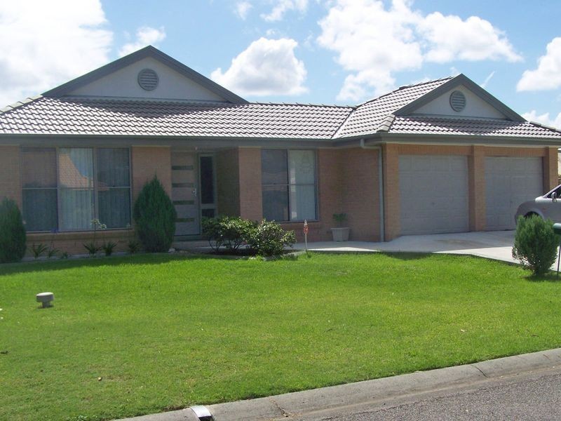 12 Billabong Avenue, Tea Gardens NSW 2324