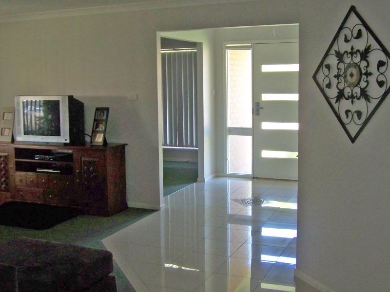 12 Billabong Avenue, Tea Gardens NSW 2324