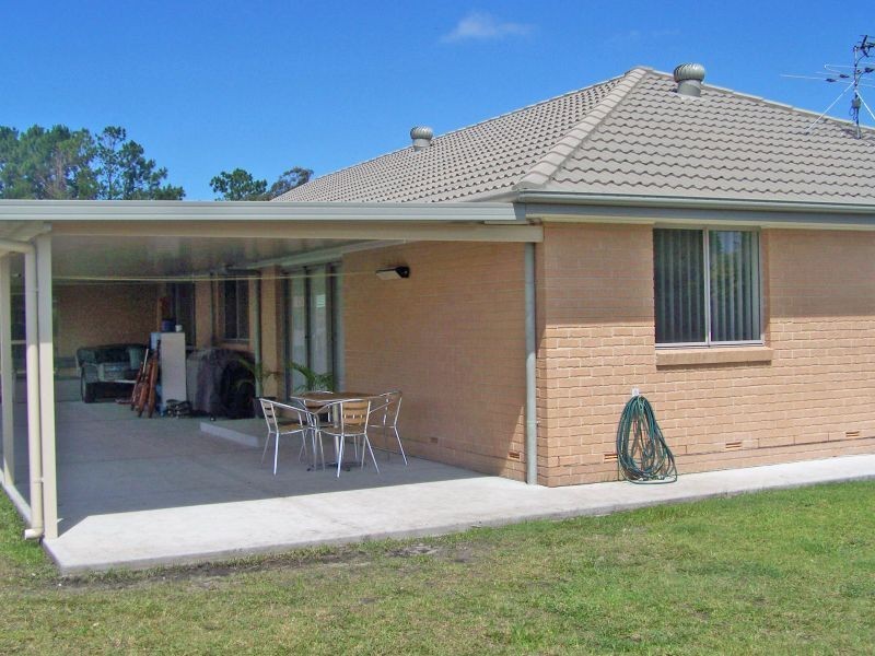 12 Billabong Avenue, Tea Gardens NSW 2324